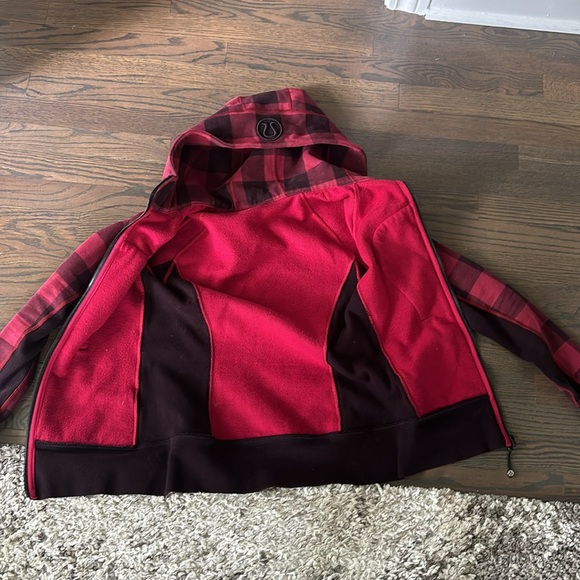 Lululemon Athletica Lumberjack Camp Scuba Jacket size 6 - Picture 2 of 3